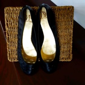 Diane Von Furstenberg flats